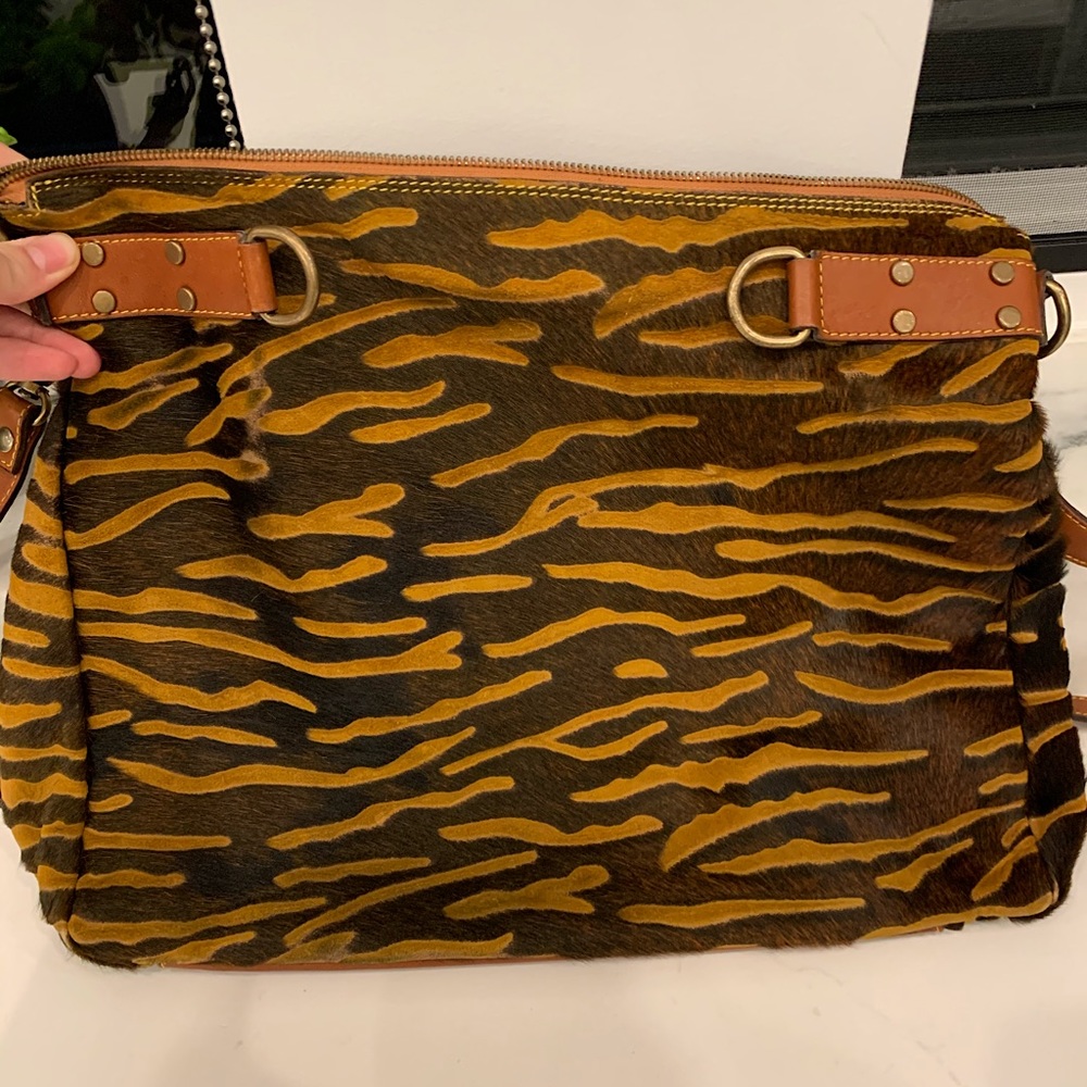 Cavalcanti Women’s Genuine Leather Handbag. MADE IN ITALY.